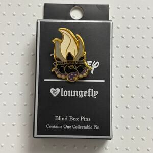 Disney Loungefly Ursula Purse Pin
